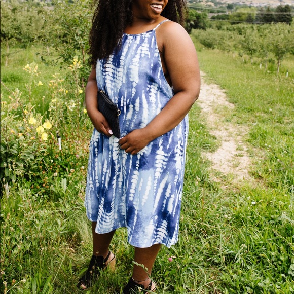 Blue Fern Tie Dye Halter Dress - Picture 6 of 9